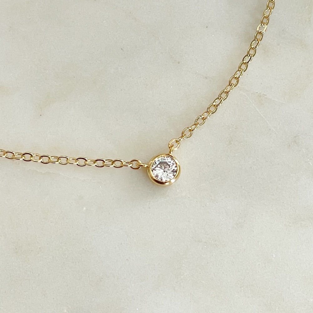 14k Gold Filled Solitaire necklace